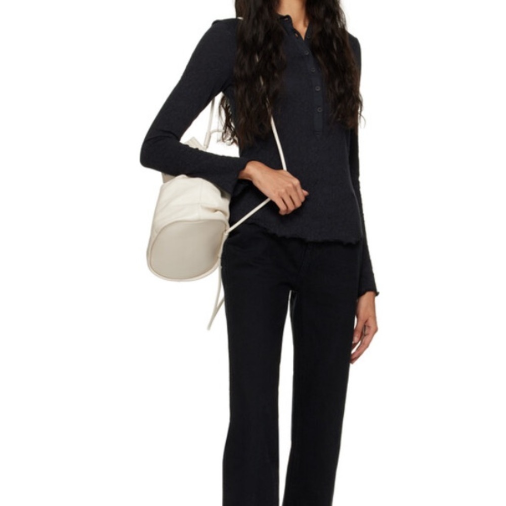 NOTHING WRITTEN Elegant off White Leather Bucket Bag